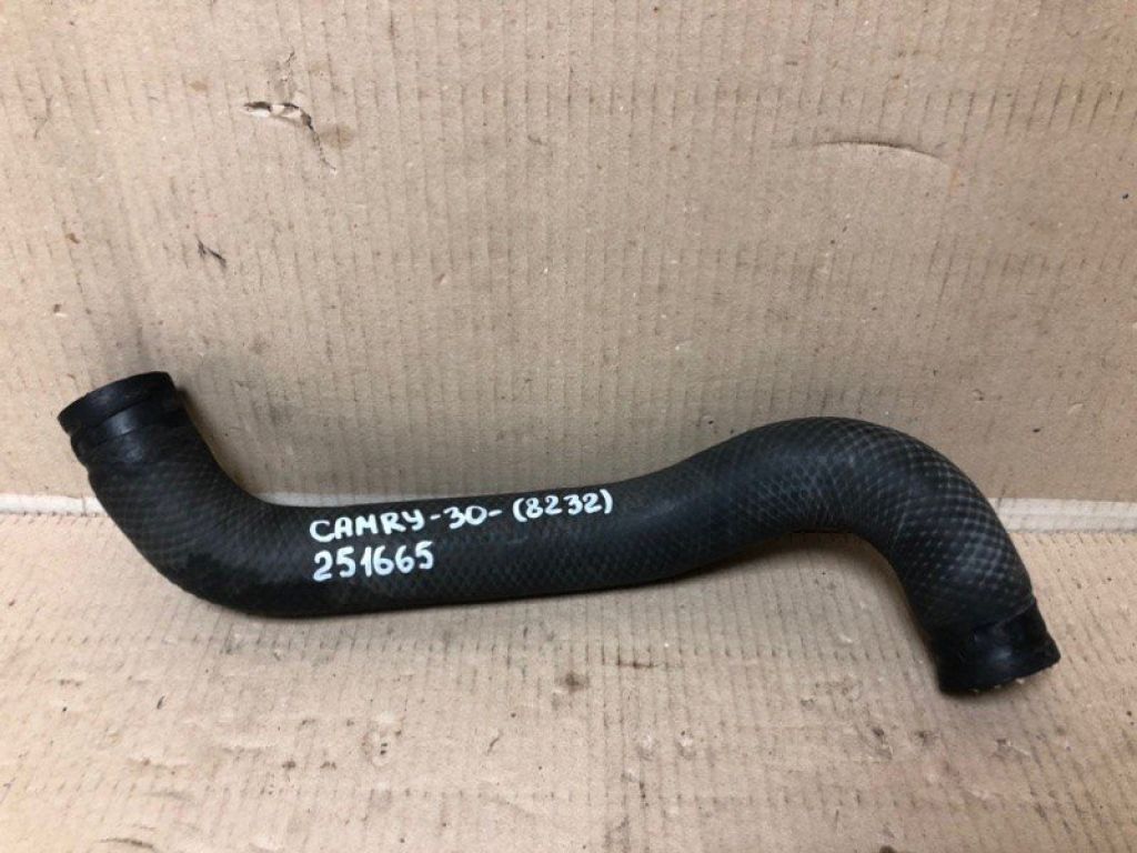 16572-0H020 | Патрубок системы охлаждения TOYOTA CAMRY 30 02-06