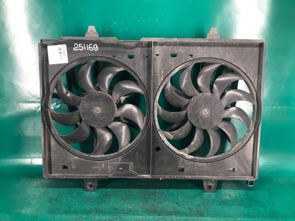 21481-JG70A | Дифузор вентилятора основного радіатора NISSAN ROGUE 08-15