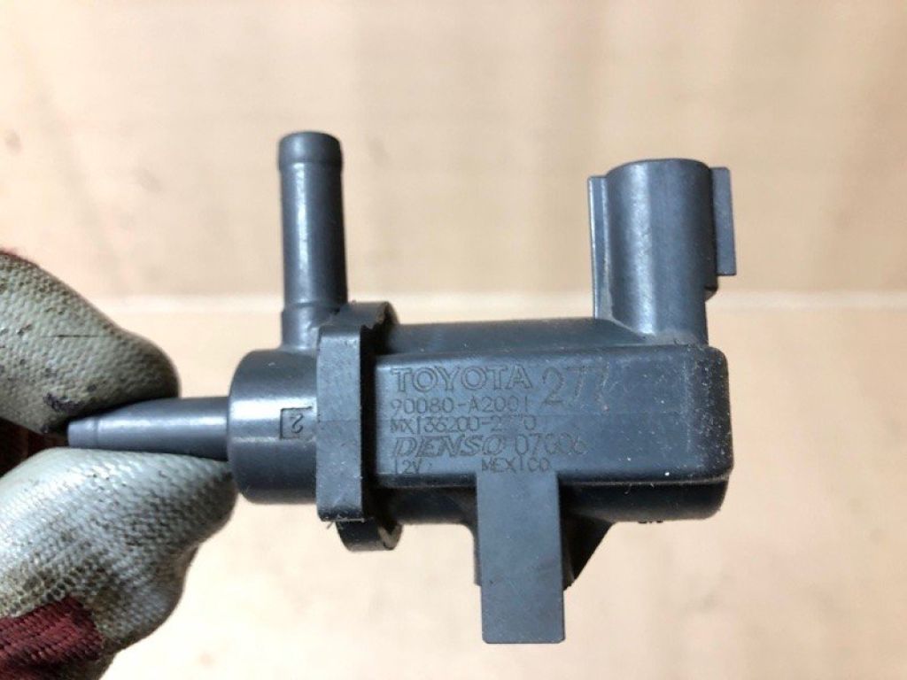 25860-0H050 | Клапан электромагнитный (вакуумный) TOYOTA CAMRY 30 02-06 - Фото 3