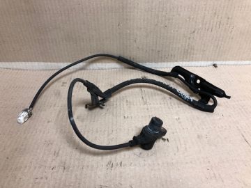 Датчик ABS передн. прав. TOYOTA CAMRY 30 02-06