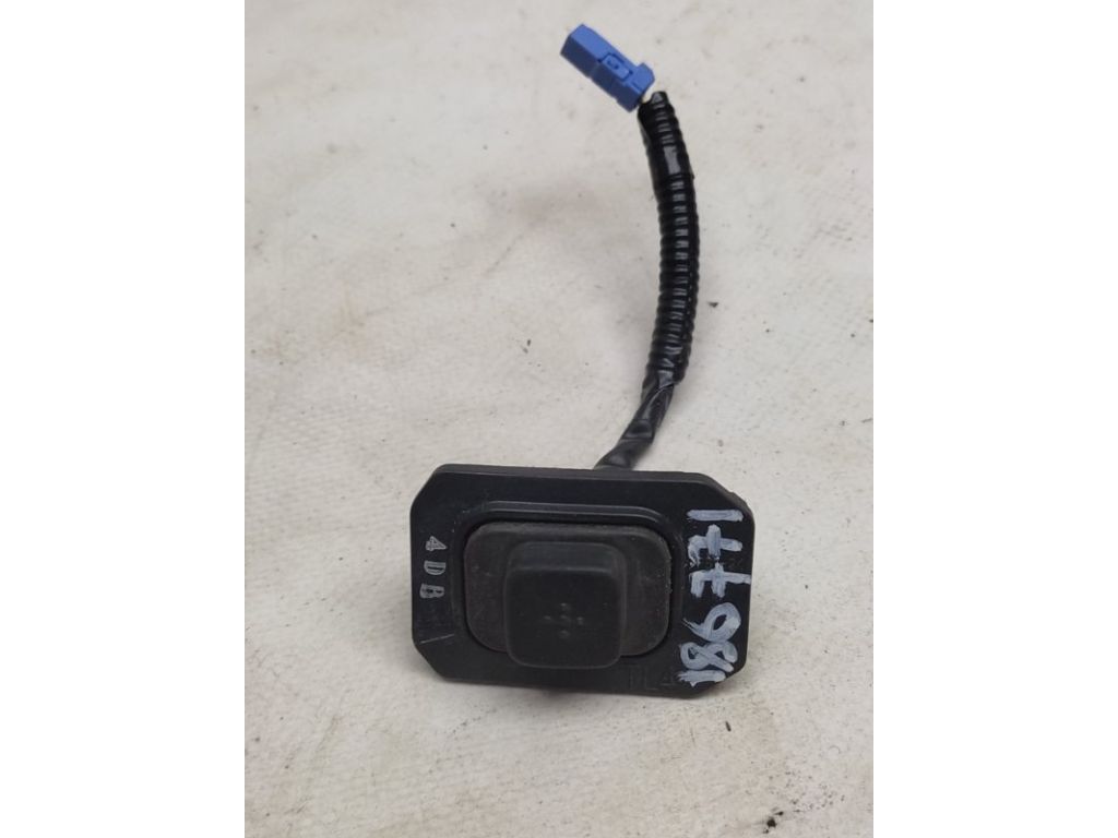 38369-TX4-A01 | Кнопка открывания багажника наружная задн. ACURA RDX 12-19