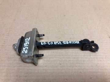 Ограничитель двери задн. лев. HONDA ACCORD USA 03-07
