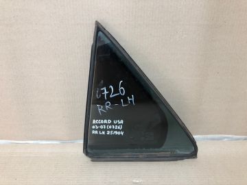Скло дверей глухе задн. лів. HONDA ACCORD USA 03-07
