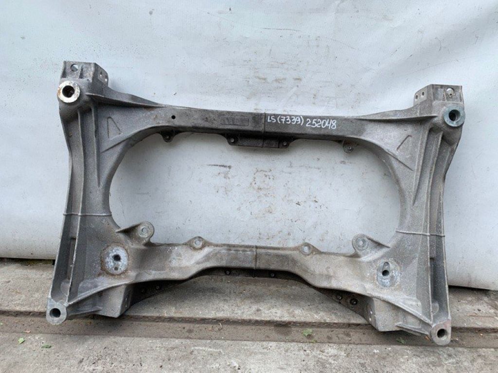 51201-50040 | Балка передньої підвіски LEXUS LS460 06-12