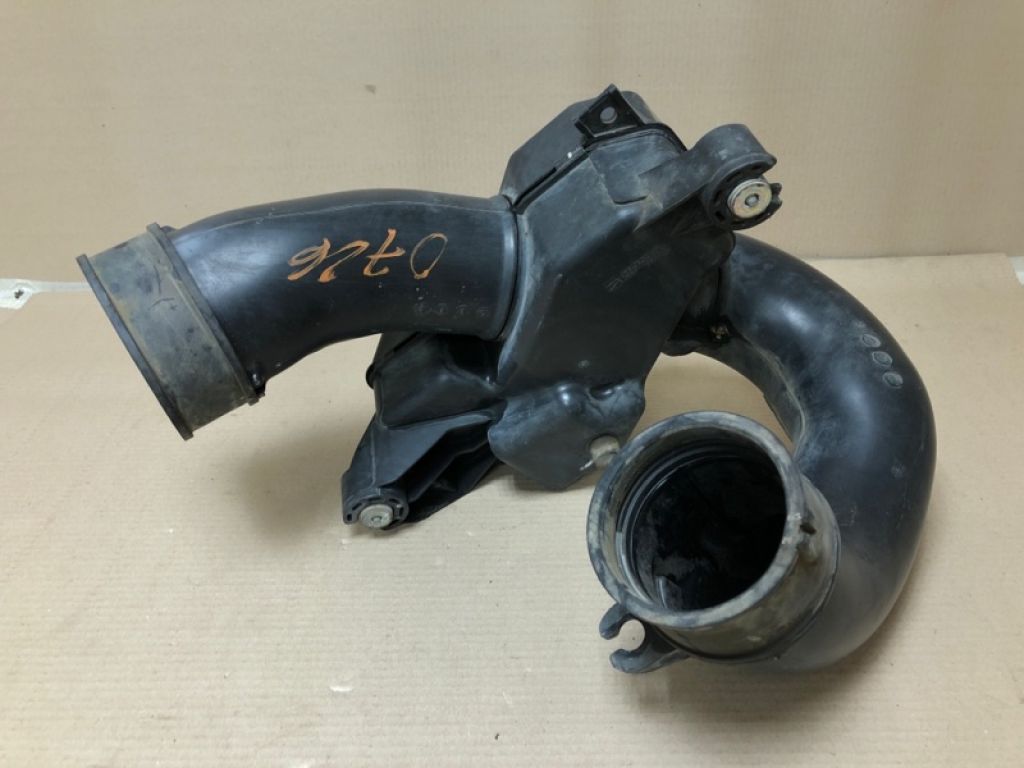 17230-RCA-A10 | Резонатор повітряного фільтра HONDA ACCORD USA 03-07 - Фото 3