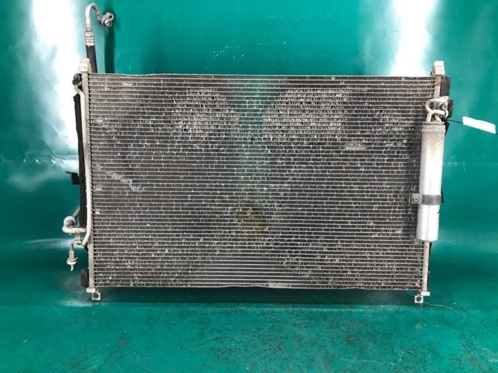 92110-EG000 | Радіатор кондиціонера INFINITI M35/M45 04-10