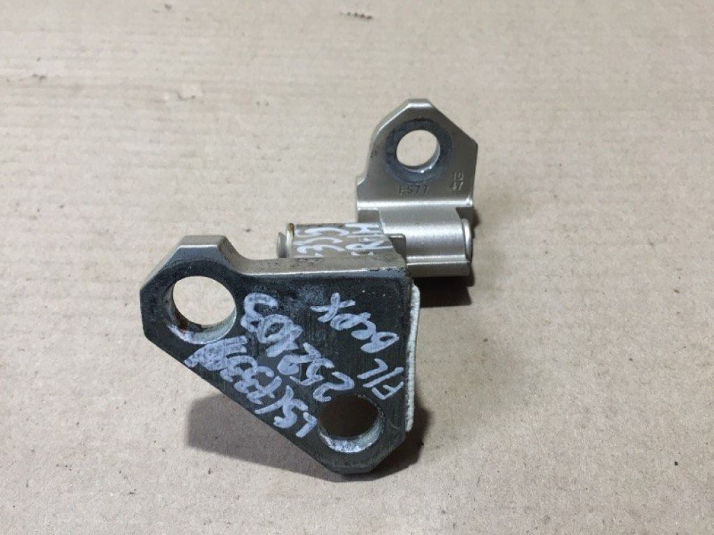 68740-30080 | Петля двері верхня передн. лів. LEXUS LS460 06-12