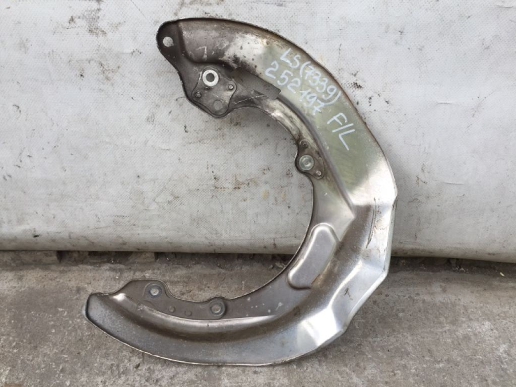 47782-50050 | Защита тормозного диска передн. лев. LEXUS LS460 06-12