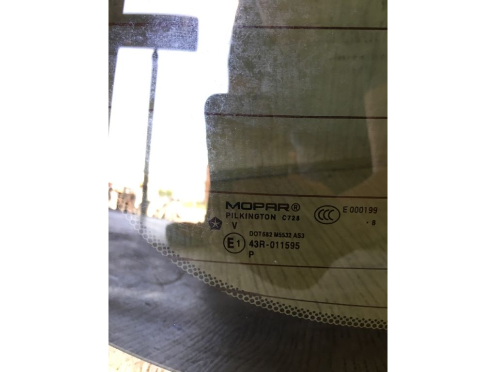 68256600AA | Стекло крышки багажника JEEP RENEGADE (BU) 14- - Фото 4