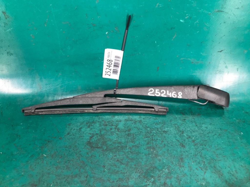8253A029 | Повідець склоочисника задній MITSUBISHI ASX / OUTLANDER SPORT 10-21