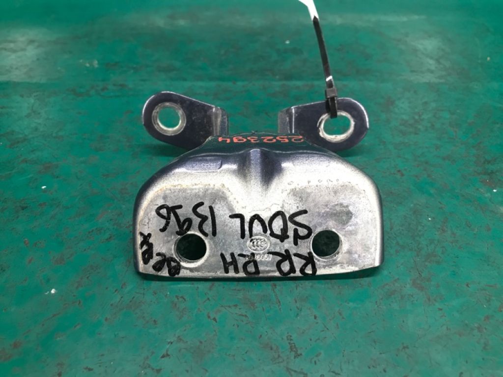 79420-3K000 | Петля двері верхня задн. прав. KIA SOUL PS 13-19