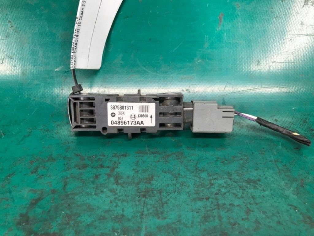 4896173AA | Датчик удара передн. DODGE CHARGER 05-10