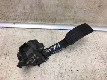 Педаль газу NISSAN SENTRA B17 12-21