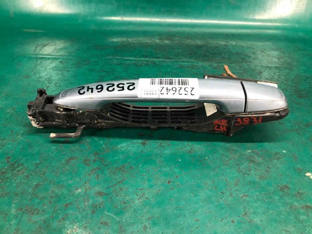 69211-AE020-J2 | Ручка двері зовнішня задн. лів. LEXUS RX300/330/350/400 03-09 - Фото 3