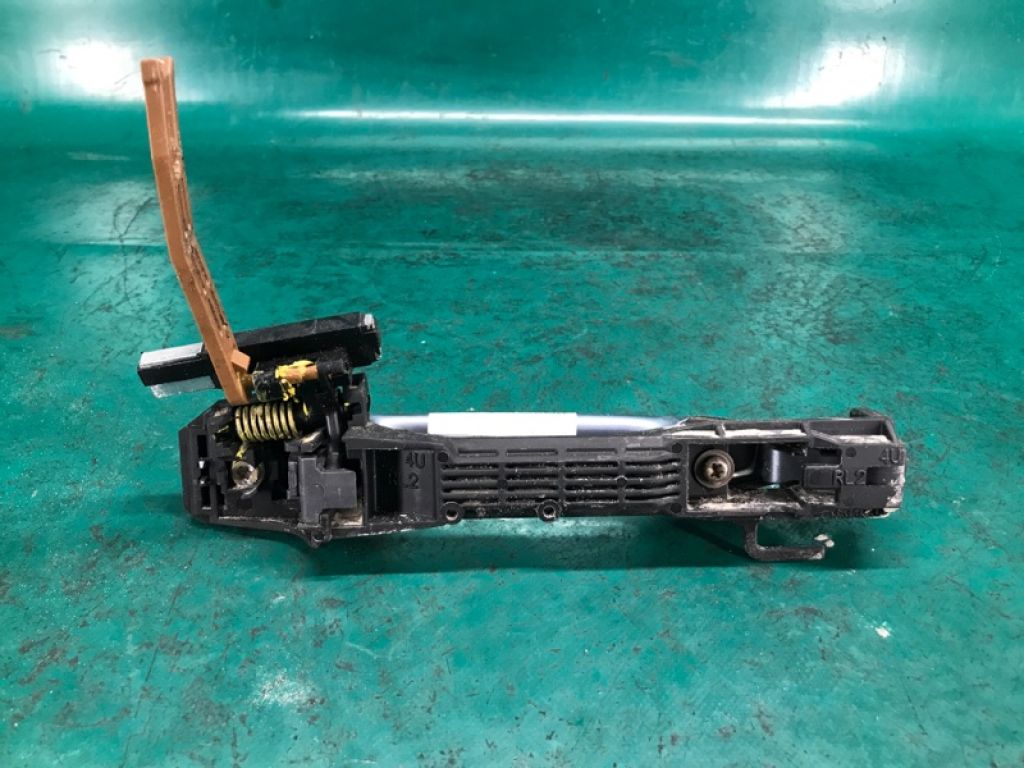 69211-AE020-J2 | Ручка двері зовнішня задн. лів. LEXUS RX300/330/350/400 03-09 - Фото 4