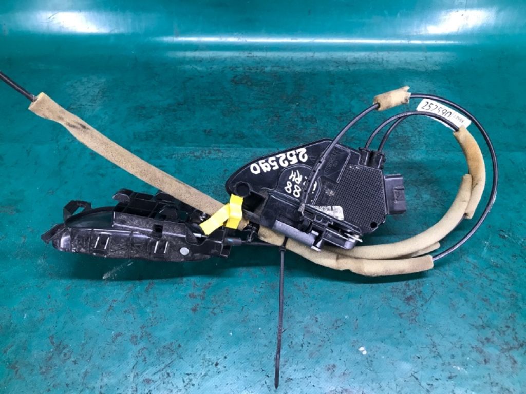 82500-3SG0A | Замок двери задн. прав. NISSAN SENTRA B17 12-21 - Фото 3