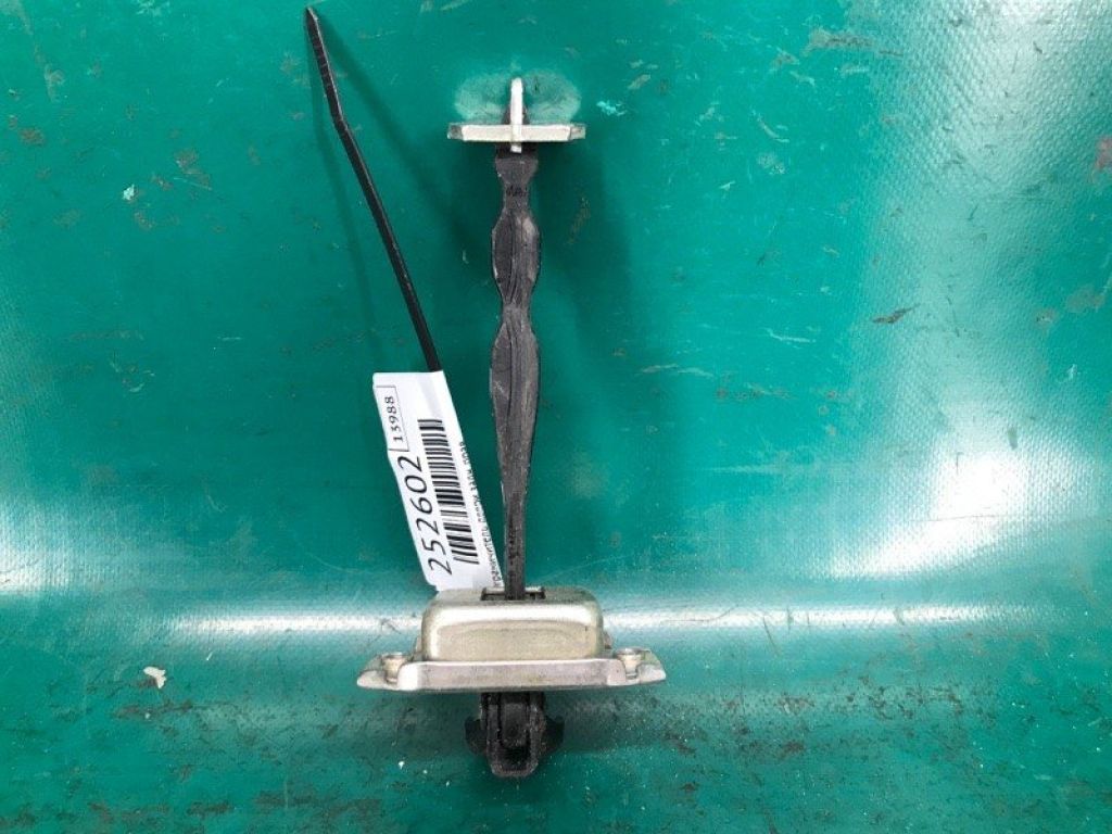 82430-3RA0A | Ограничитель двери задн. прав. NISSAN SENTRA B17 12-21 - Фото 4