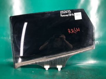Скло дверей задн. лів. NISSAN ROGUE 08-15