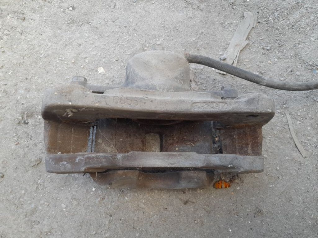 4605A019 | Суппорт тормозной передн. прав. MITSUBISHI GALANT 03-12 - Фото 2