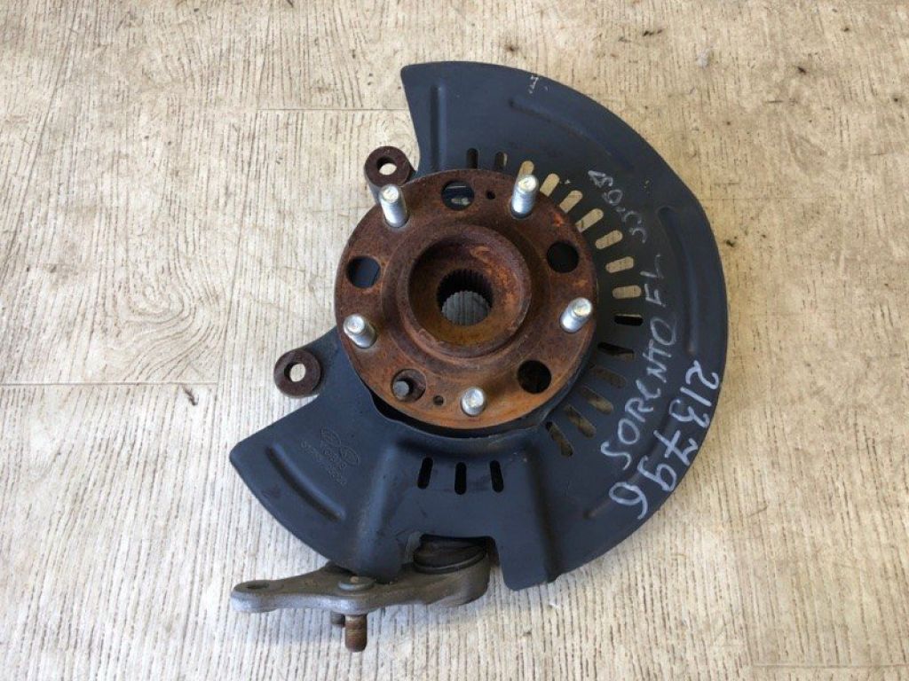 51715-C5200 | Кулак поворотний передн. лів. KIA SORENTO UM 14-