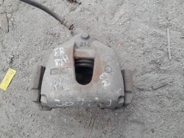 Супорт гальмівний передн. прав. MAZDA 3 BL 09-13