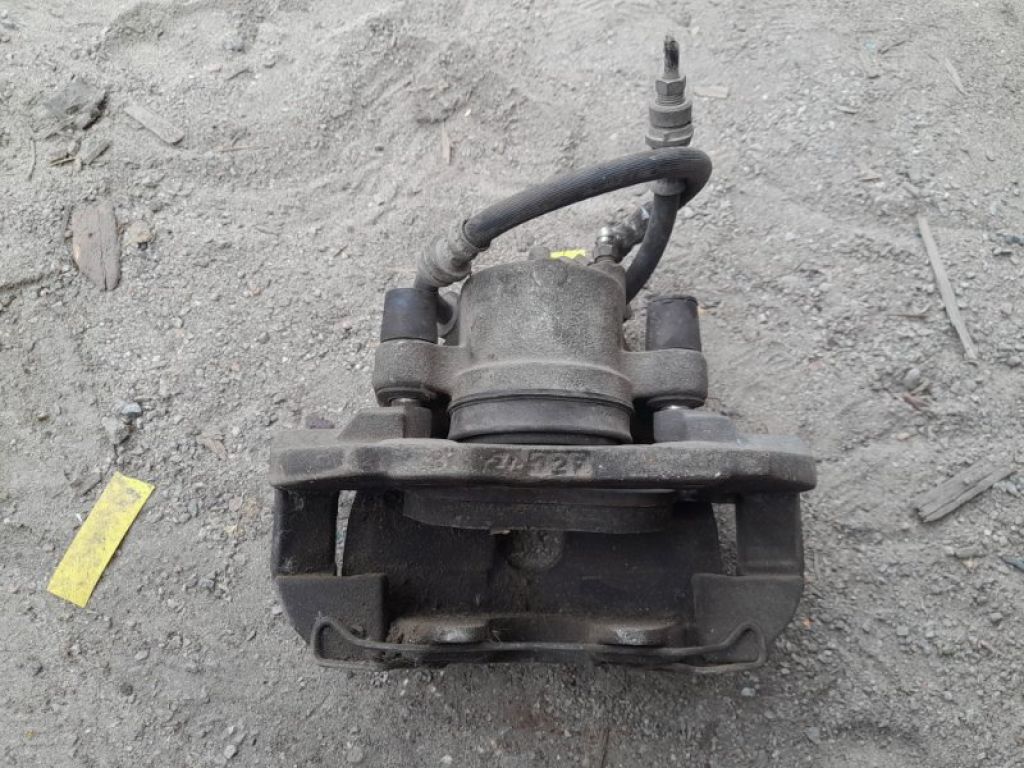 BPYK-33-61XA | Суппорт тормозной передн. прав. MAZDA 3 BK 03-08 - Фото 2