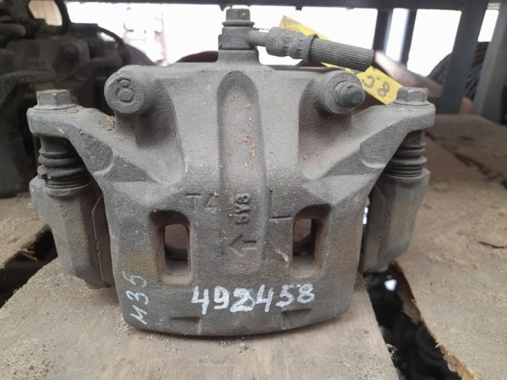 41011-EG50A | Супорт гальмівний передн. лів. INFINITI M35/M45 04-10