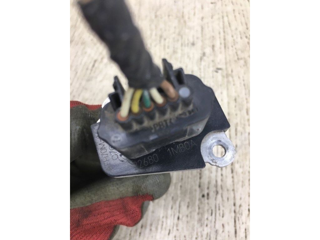 22680-1MB0A | Витратомір повітря NISSAN JUKE 10-19 - Фото 3