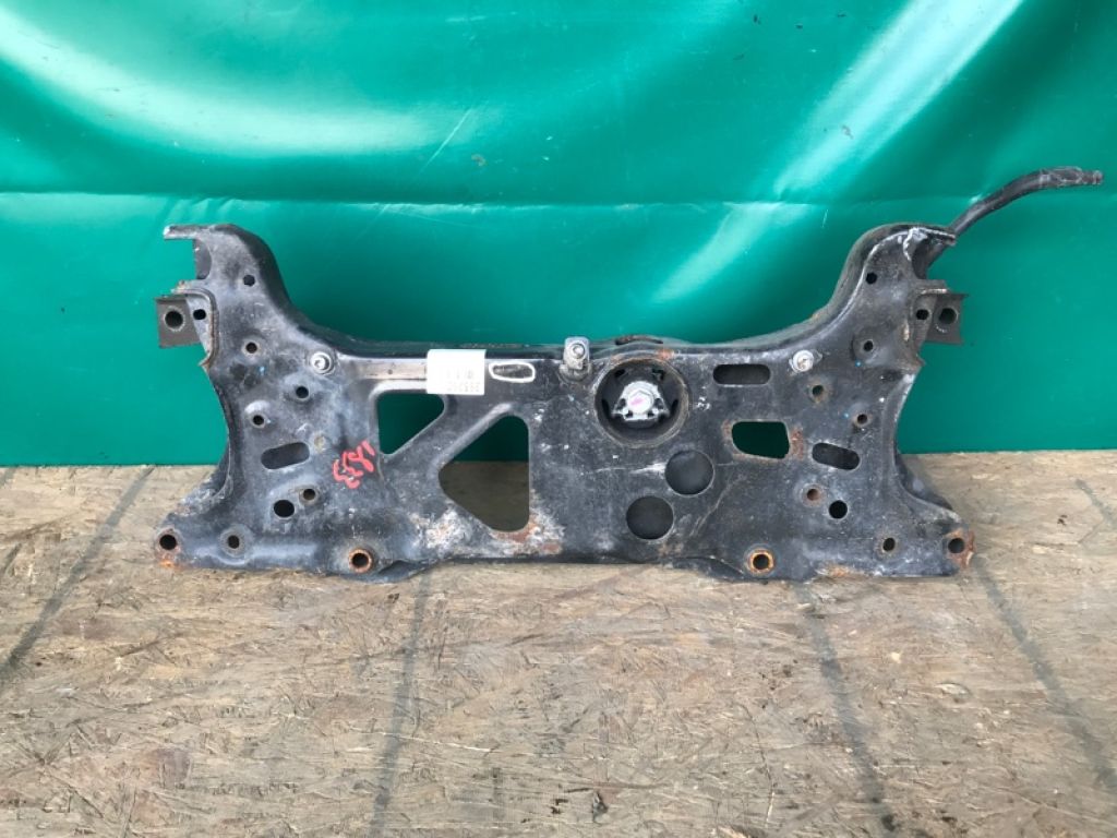 5C0 199 313 T | Балка передней подвески VOLKSWAGEN PASSAT B8 14-