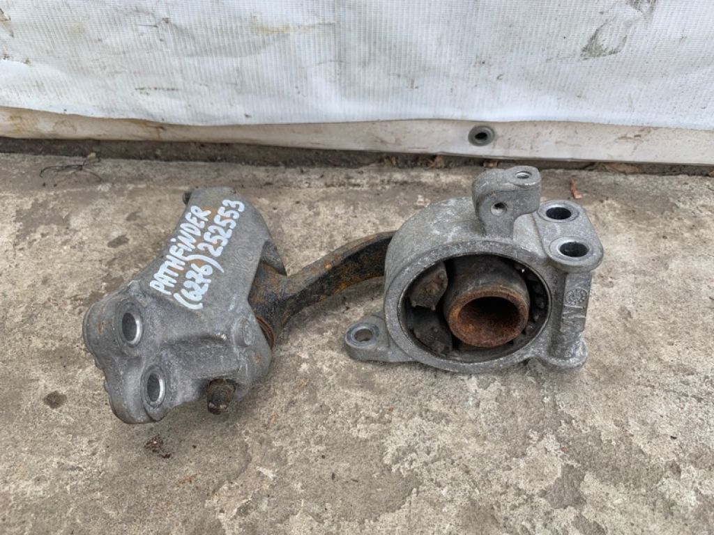 11360-4RA0A | Подушка двигуна задн. NISSAN PATHFINDER R52 12-21 - Фото 2