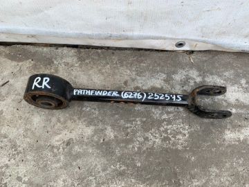 Рычаг задней подвески поперечный NISSAN PATHFINDER R52 12-21
