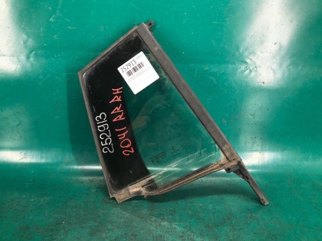 82220-5DA0A | Скло дверей глухе задн. прав. INFINITI QX30 16-20