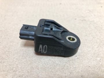 Датчик удара TOYOTA SOLARA 03-09