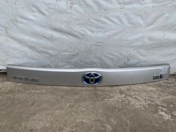 Панель подсветки номера TOYOTA PRIUS - 30 09-17