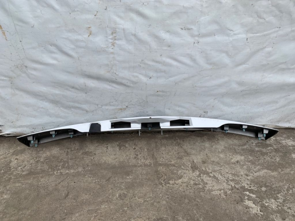 76801-47070-B0 | Панель подсветки номера TOYOTA PRIUS - 30 09-17 - Фото 2