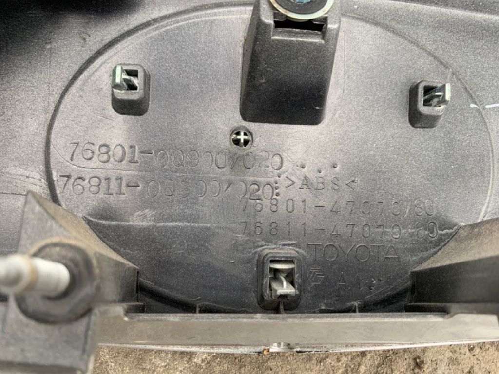 76801-47070-B0 | Панель подсветки номера TOYOTA PRIUS - 30 09-17 - Фото 5
