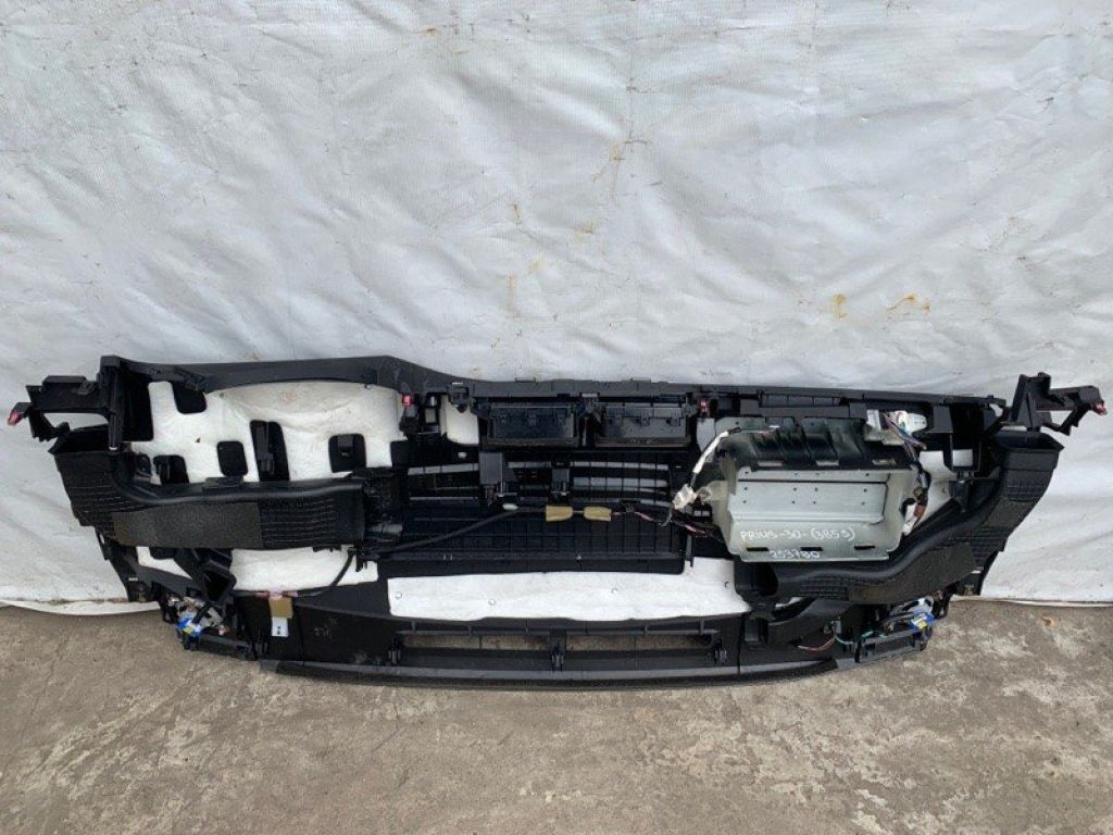 55300-47200-C0 | торпедо TOYOTA PRIUS - 30 09-17 - Фото 10