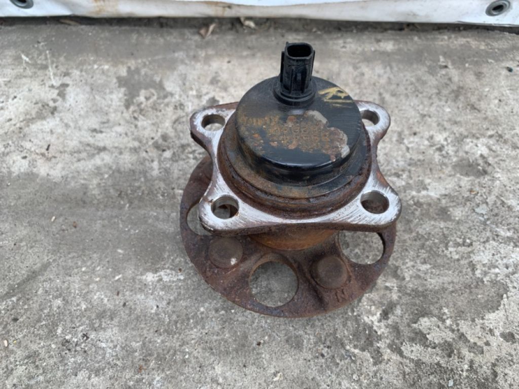 42450-47040 | Ступица задн. TOYOTA PRIUS - 30 09-17 - Фото 4