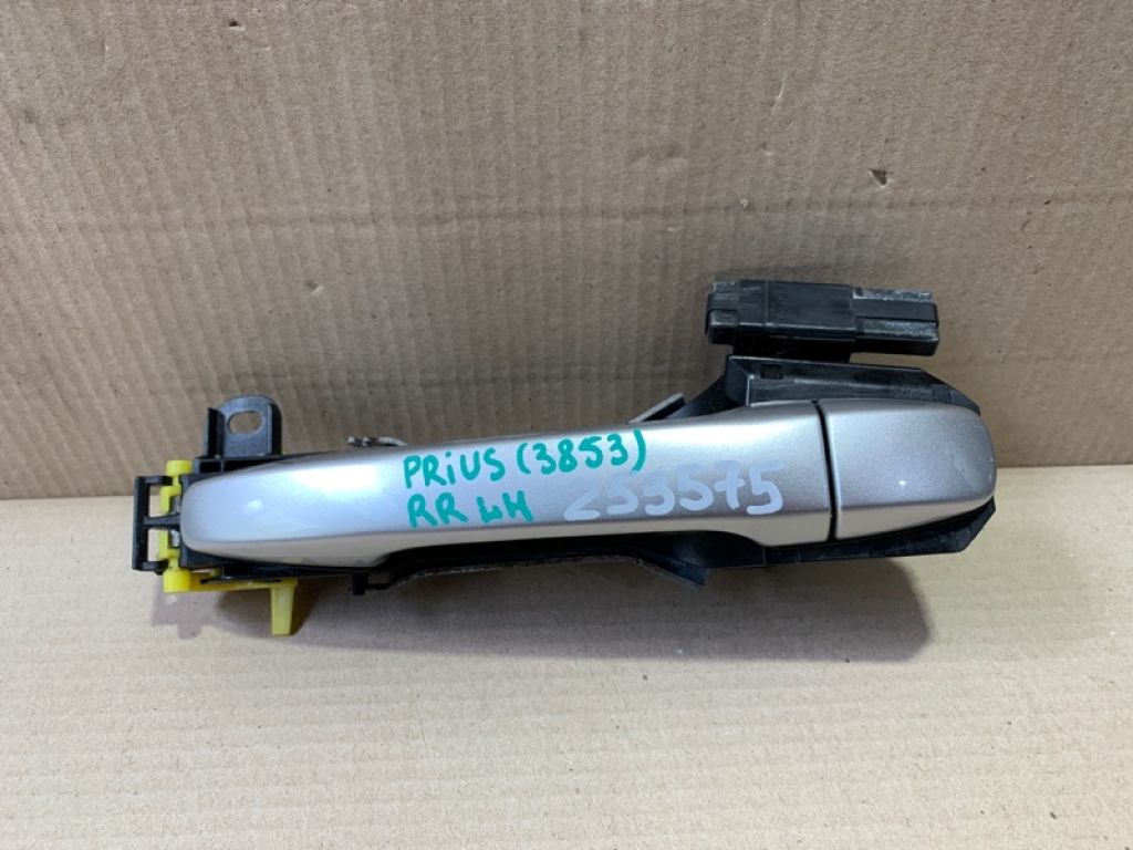69211-74020-B0 | Ручка двери наружная задн. лев. TOYOTA PRIUS - 30 09-17