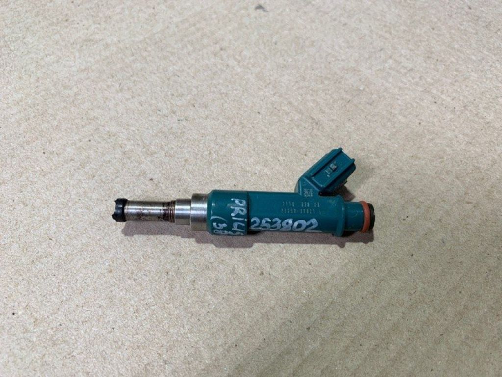 23209-39196 | Форсунка паливна TOYOTA PRIUS - 30 09-17