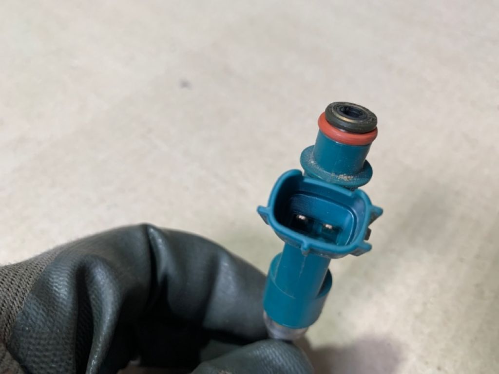 23209-39196 | Форсунка паливна TOYOTA PRIUS - 30 09-17 - Фото 3