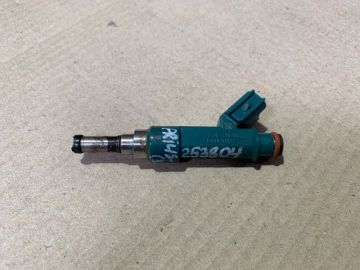 Форсунка топливная TOYOTA PRIUS - 30 09-17