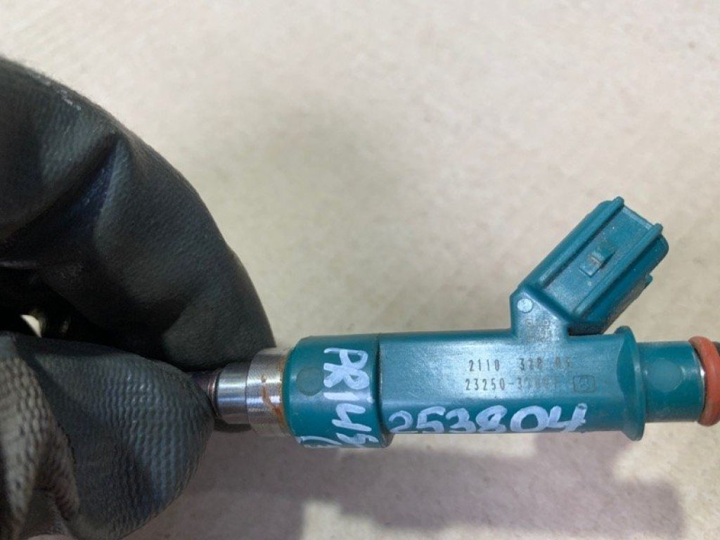 23209-39196 | Форсунка топливная TOYOTA PRIUS - 30 09-17 - Фото 4