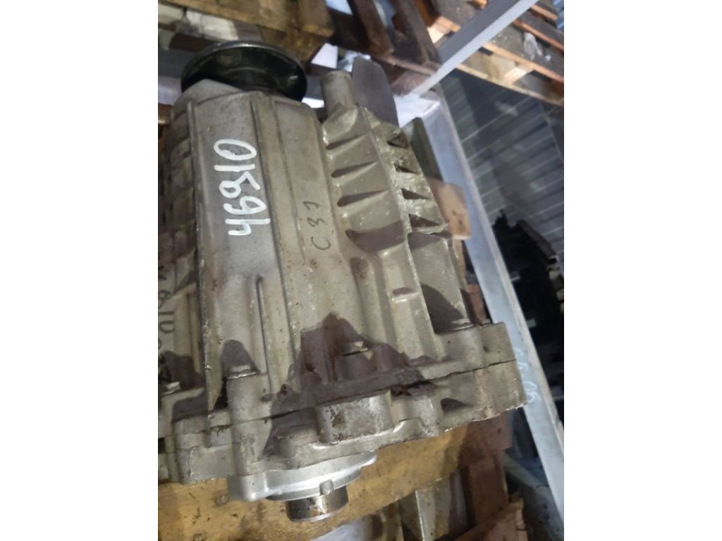 Роздавальна коробка INFINITI G25/G35/G37/Q40 06-14