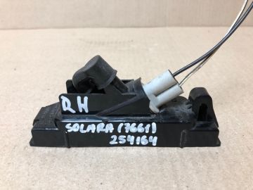 Подсветка номера прав. TOYOTA SOLARA 03-09