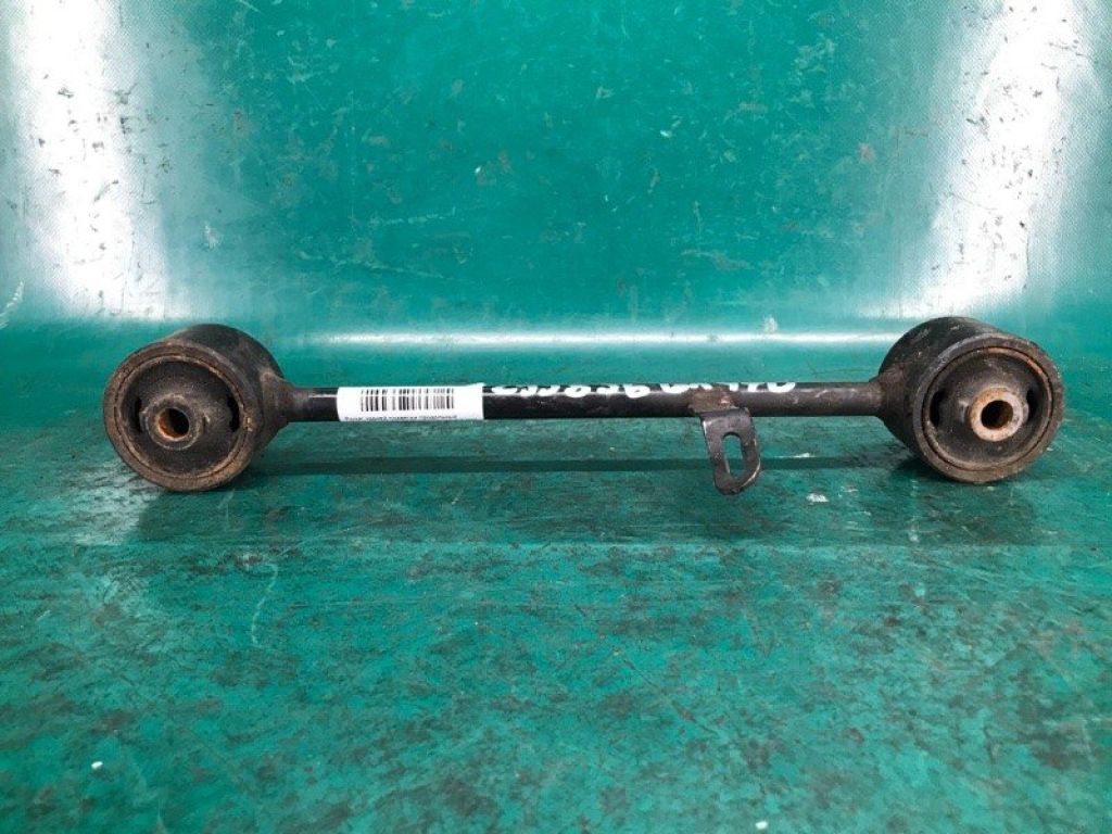 48710-35060 | Рычаг задней подвески продольный прав. LEXUS GX470 02-09