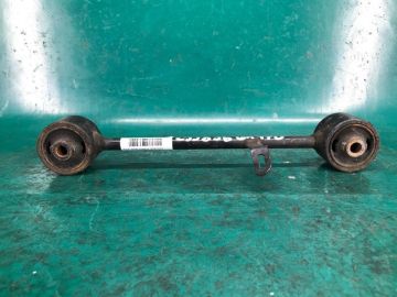 Рычаг задней подвески продольный прав. LEXUS GX470 02-09 Рычаг задней подвески продольный прав. LEXUS GX470 02-09