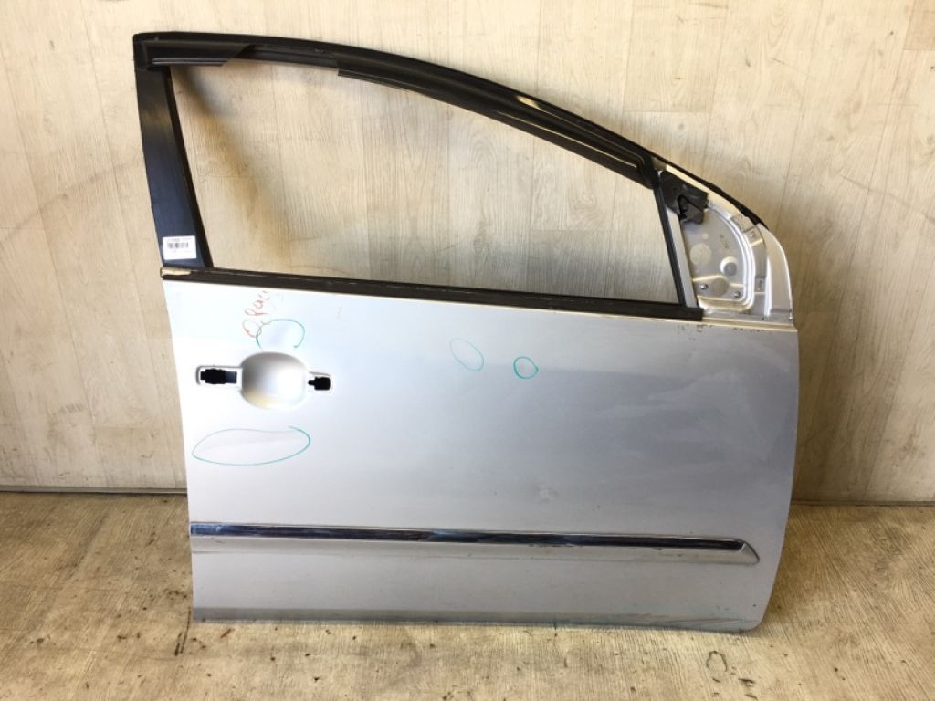 H0100ZT5MA | Дверь передн. прав. NISSAN SENTRA (B16) 06–12
