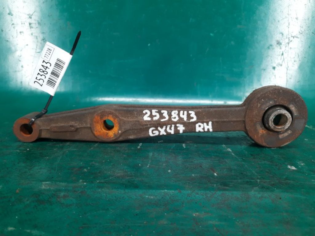 52380-60021 | Кронштейн редуктора передн. прав. LEXUS GX470 02-09