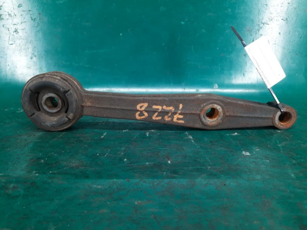 52380-60021 | Кронштейн редуктора передн. прав. LEXUS GX470 02-09 - Фото 2